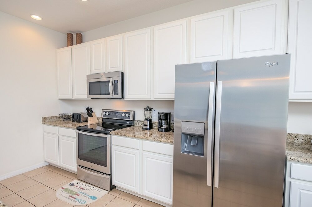 Фото Fantastic 4br 3ba with Pvt Pool with Lake view near to Disney