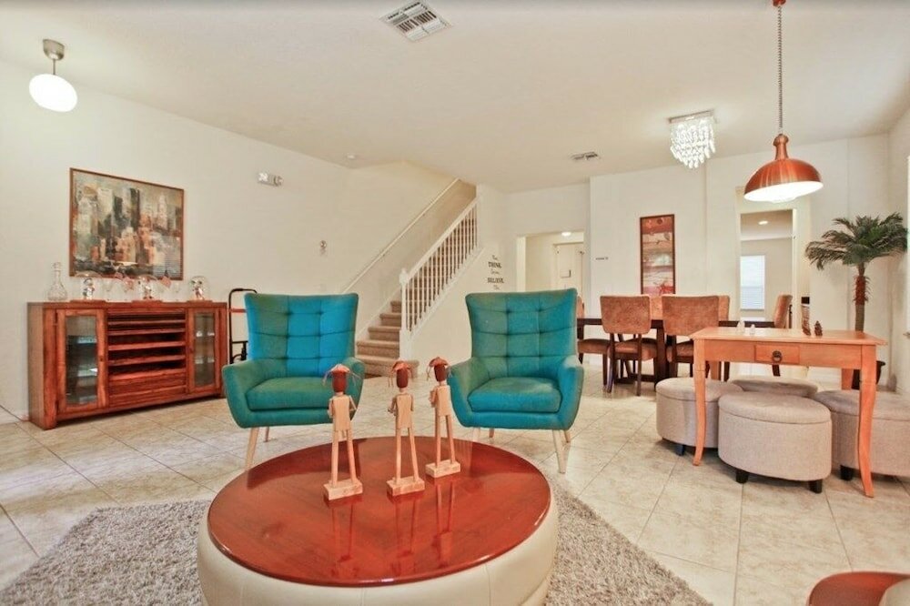 Фото 241 Las Fuentes Drive 6 Bedroom Home