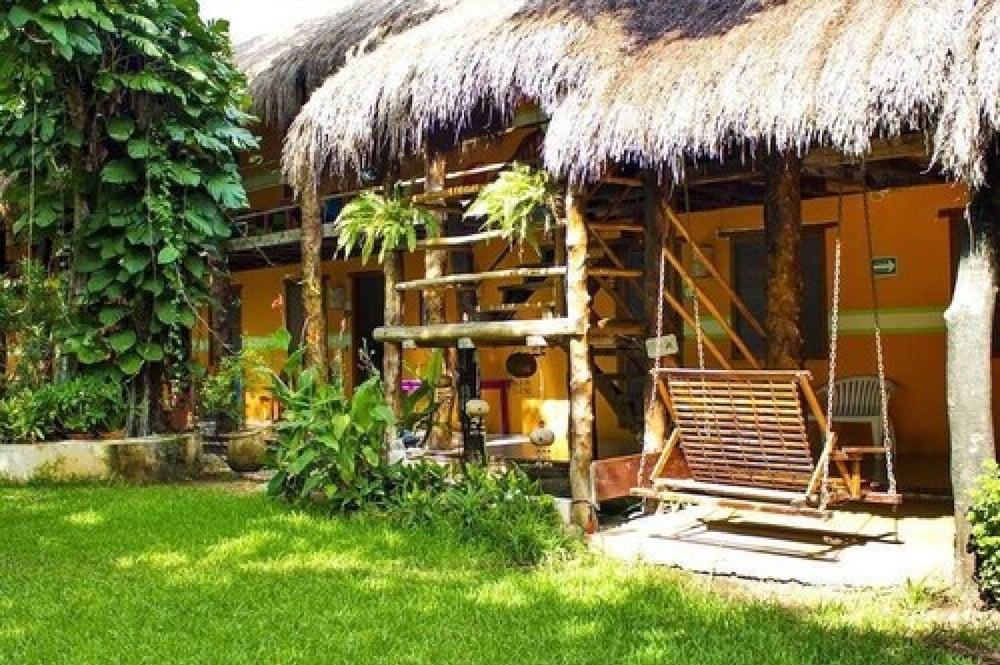 Фото Esduma Iguanas Hotel Playa del Carmen