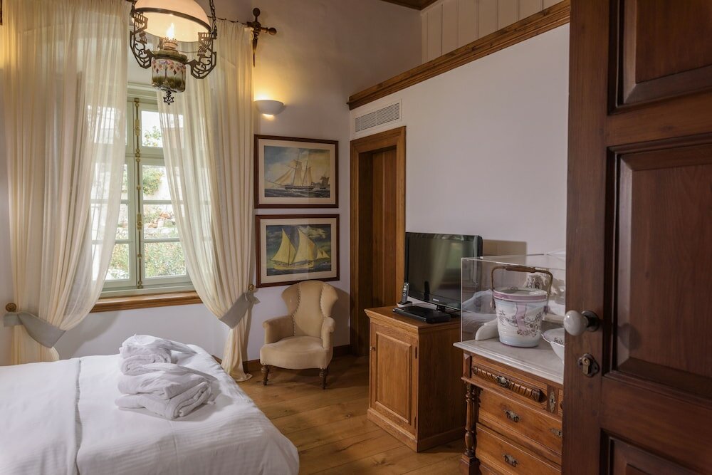 Фото Cotommatae Hydra 1810