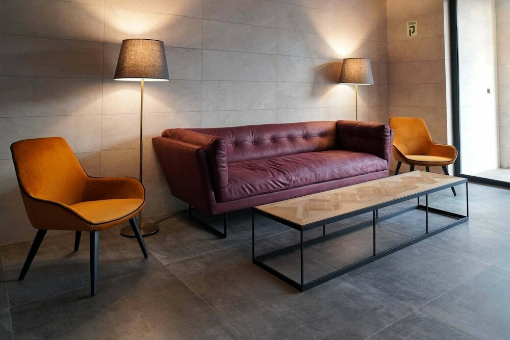 Фото Apartique Hotel