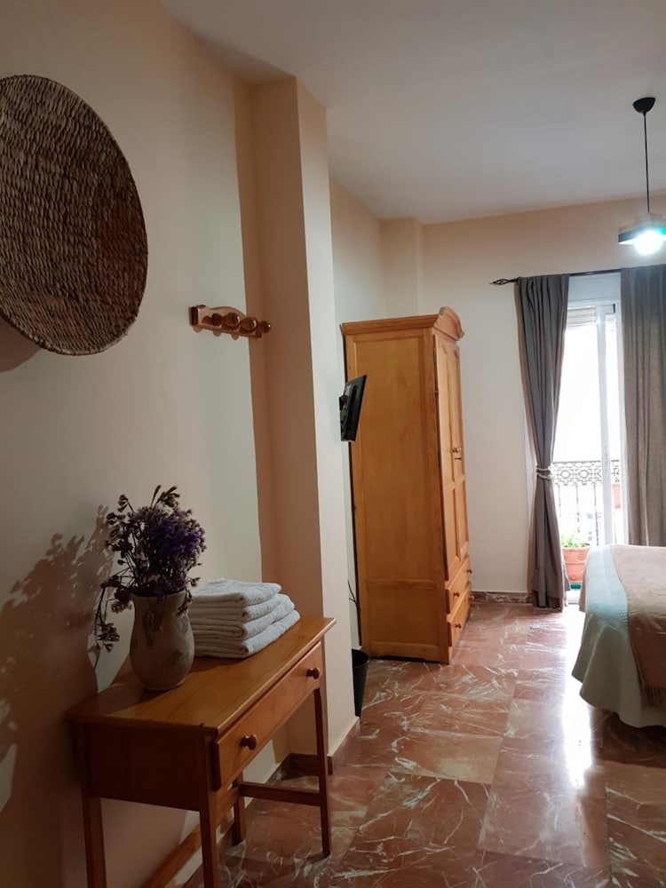 Фото Pensión La Vega