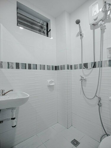 Гостиница Oyo 605 The Quarters в Маниле