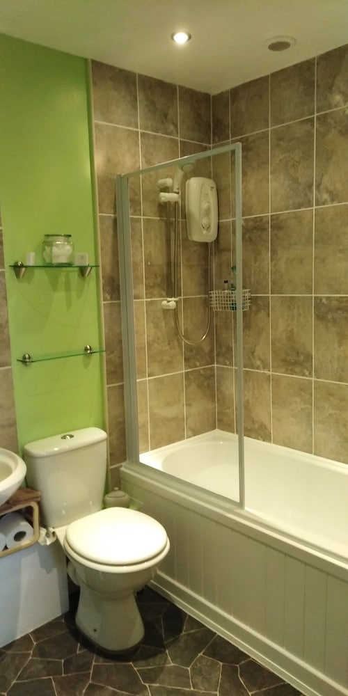 Фото № 29 Well Street B & B