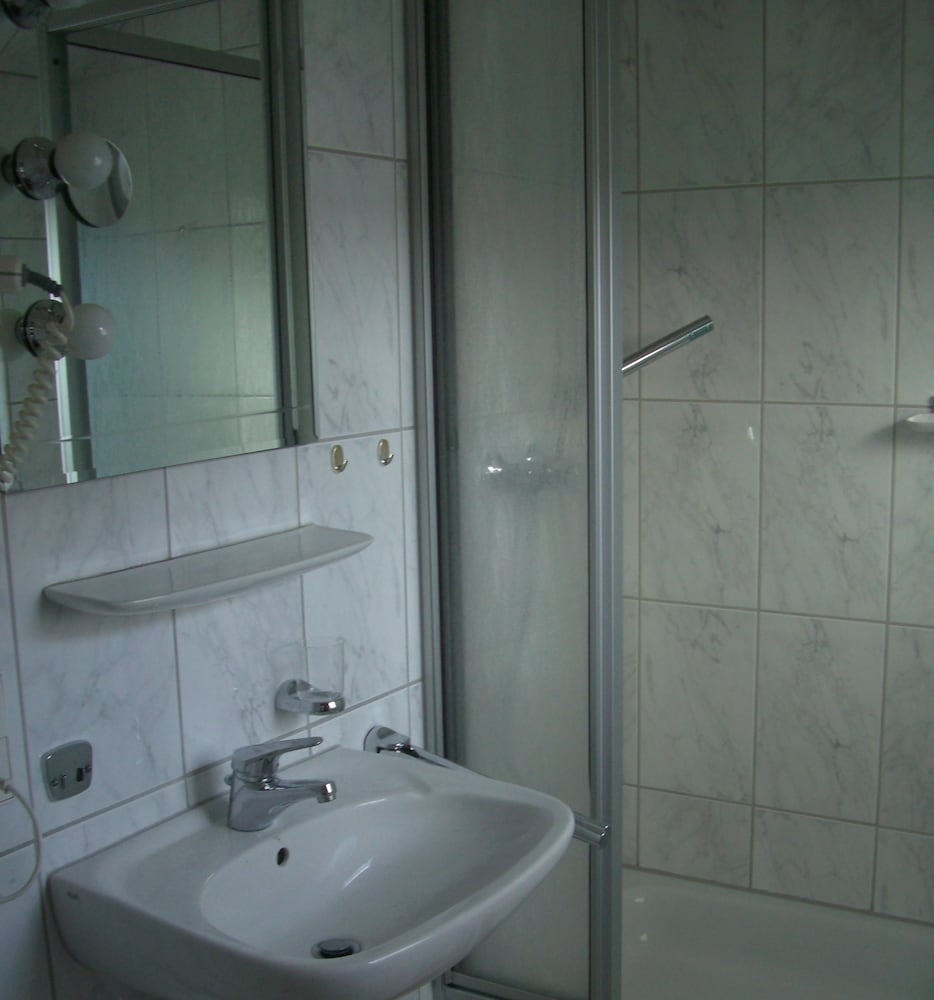 Фото Hotel Altbacher Hof