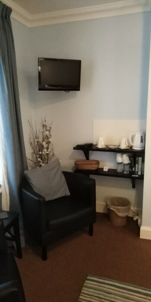 Фото № 29 Well Street B & B