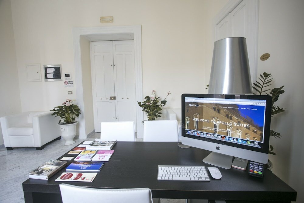 Фото Apollo Suites