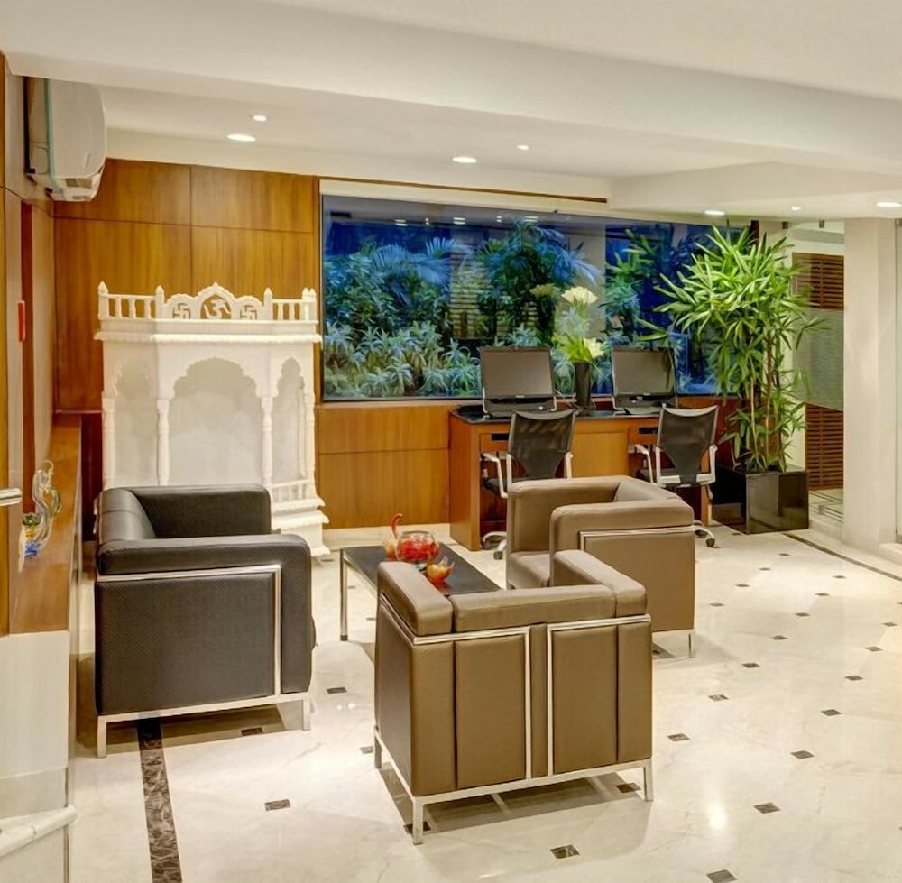 Фото отеля 2