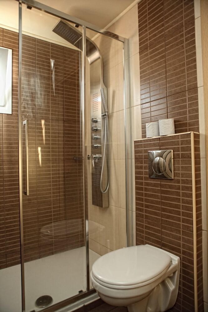 Фото Niriides Beach Hotel