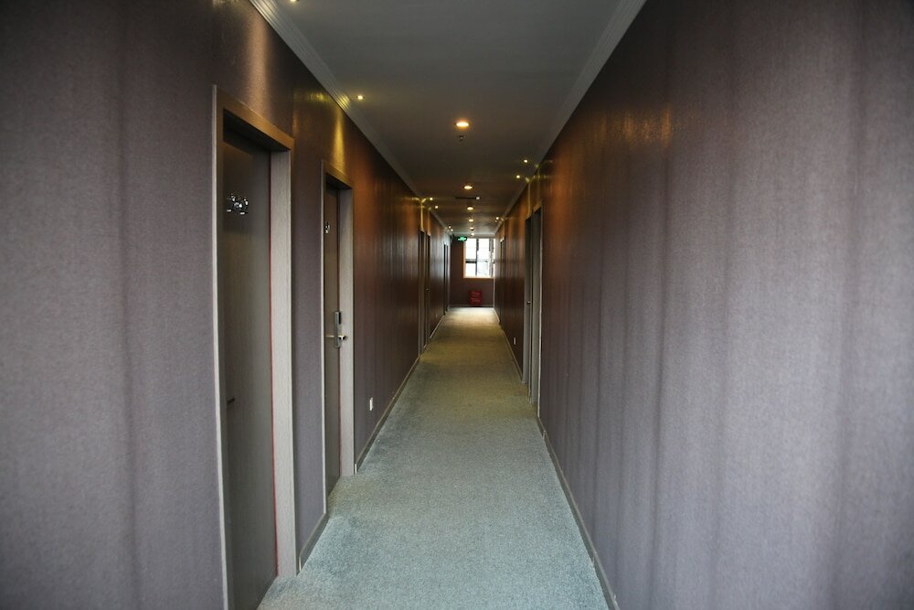 Фото Shanghai Fish Inn Bund