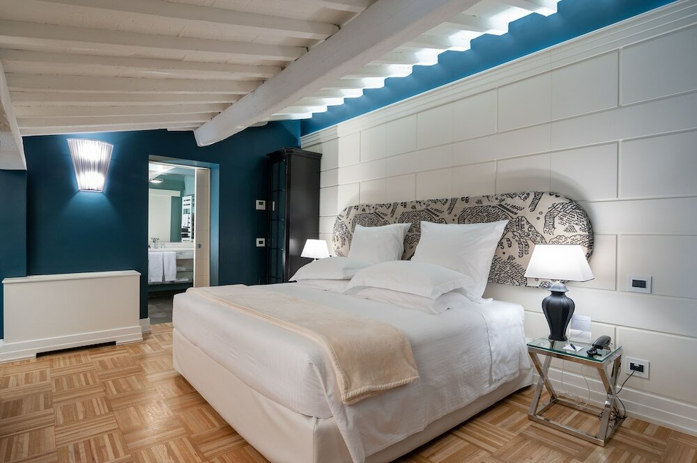 Фото Hotel Number Nine