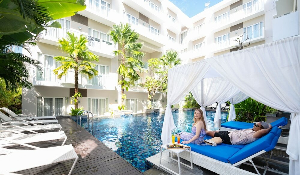 Фото Grand Ixora Kuta Resort