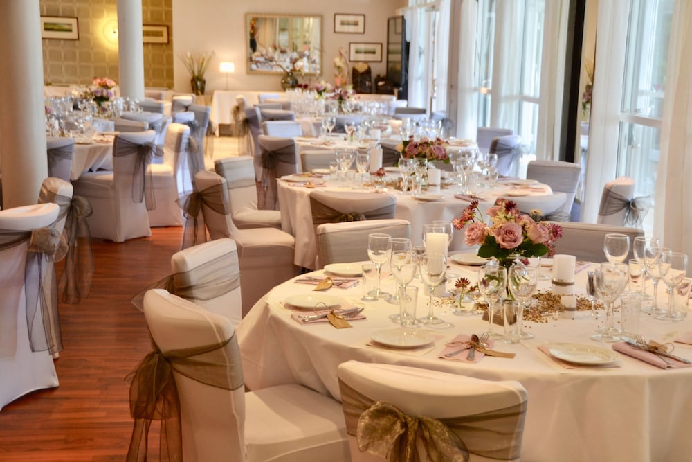 Фото Reenskaug Hotel