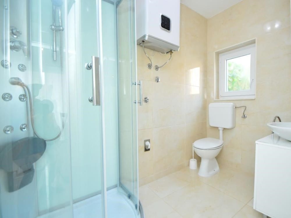 Фото Holiday House Tina Tribunj