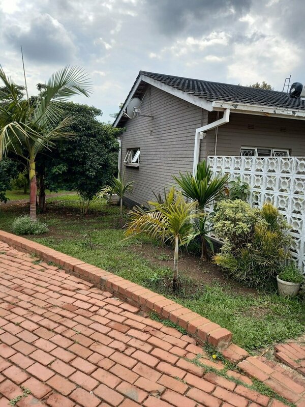 Гостиница Las Palmas Guest House в Хараре