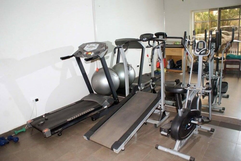 Фото Marvel Hotel Suites