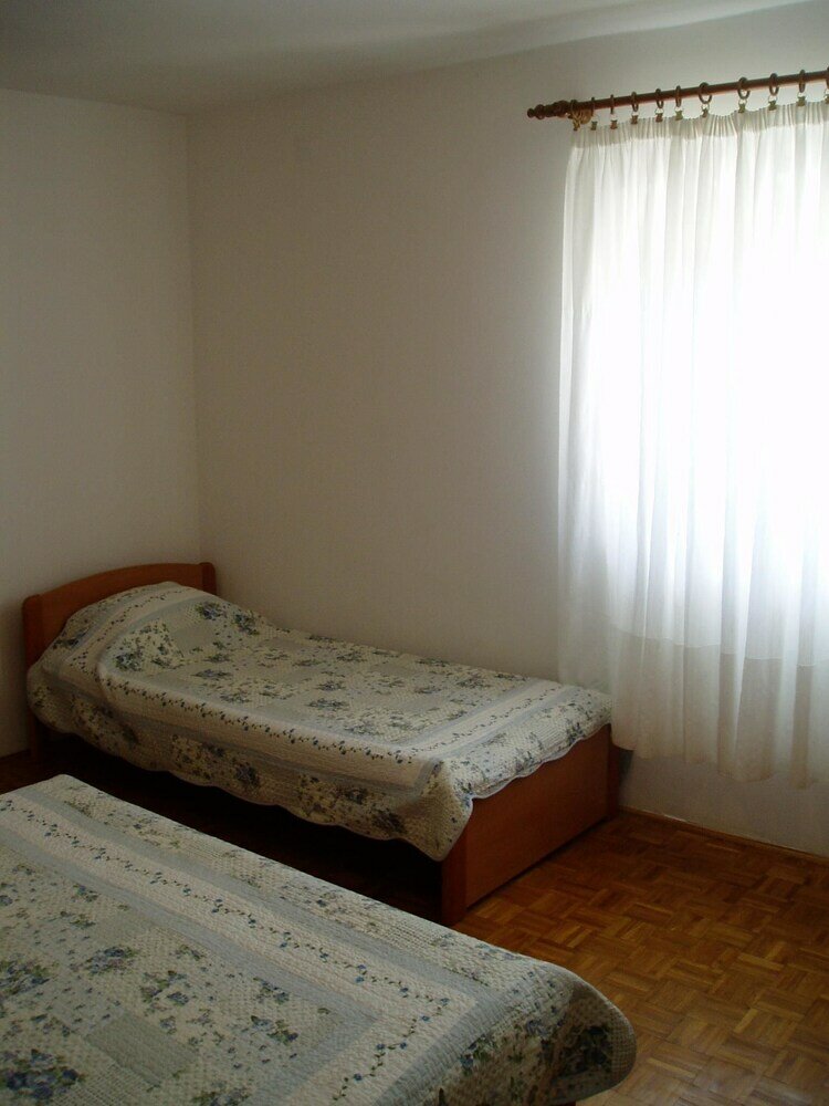 Фото Apartments Biondić