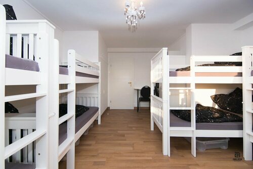 Хостел Skyhostel Friedrichshafen