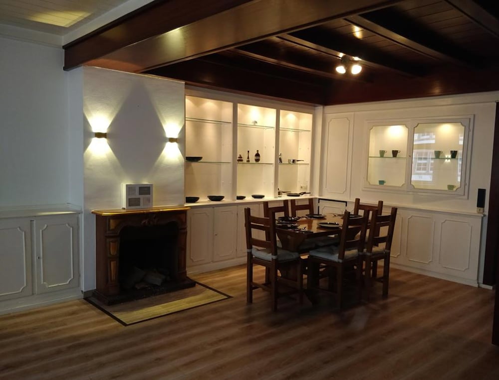 Фото Avi City Burgplatz Apartments