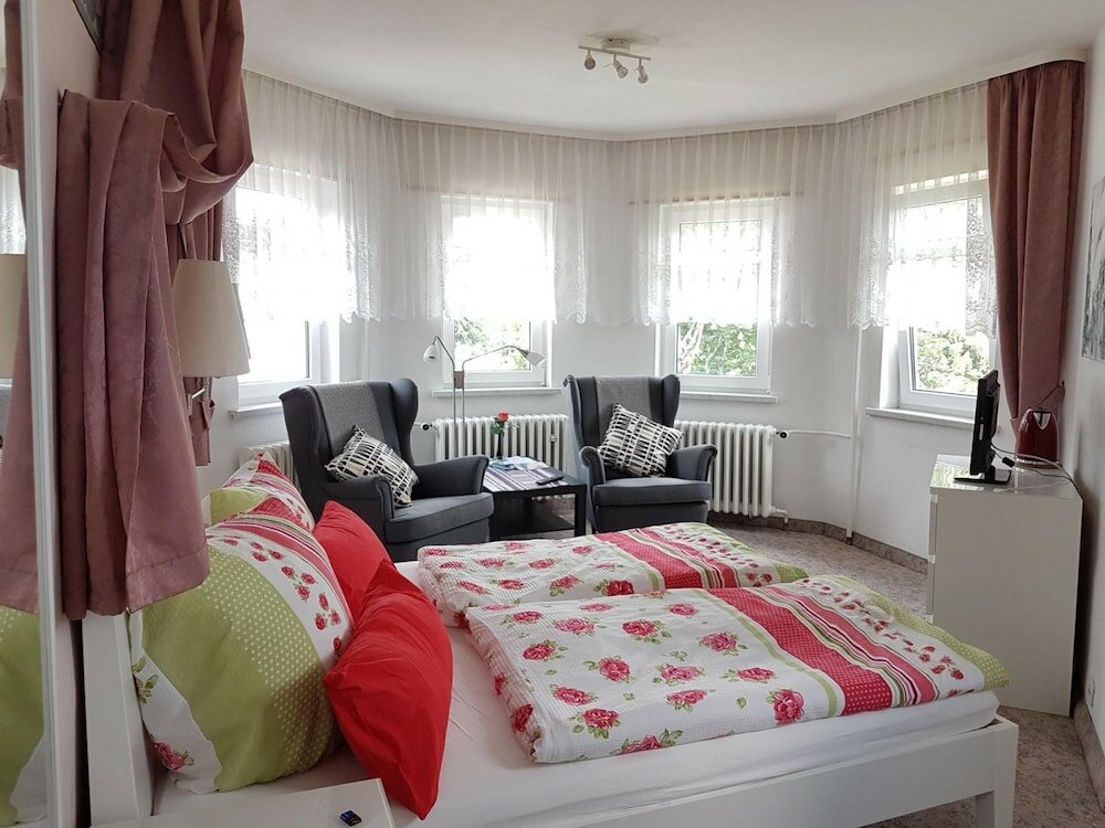 Фото Pension Haus Am Waldesrand