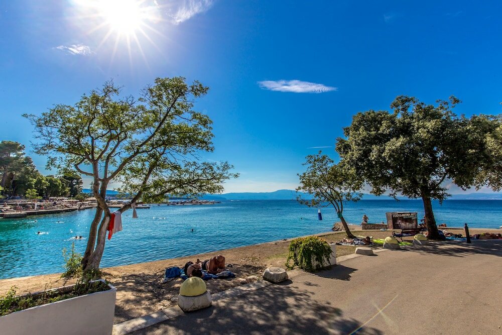 Фото Apartments Bogović