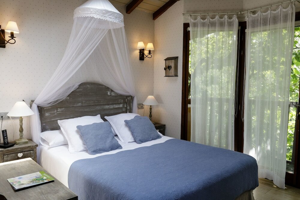 Фото Hotel Jakue