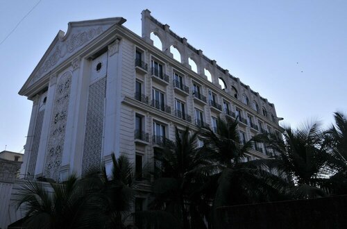 Гостиница Goldfinch Hotel Mumbai в Мумбаи