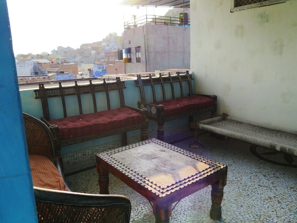 Фото Yogi Guest House