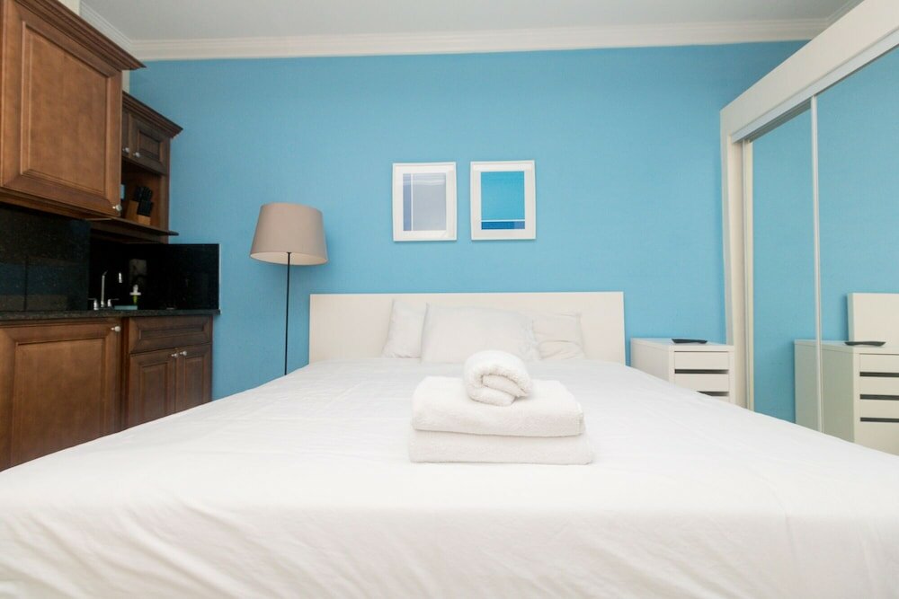 Фото 427 City View Hollywood Beach Resort