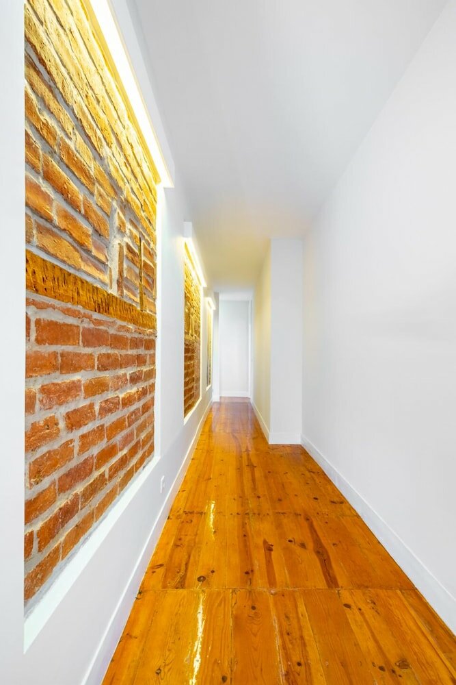 Фото Luxurious Art Deco 3 Br