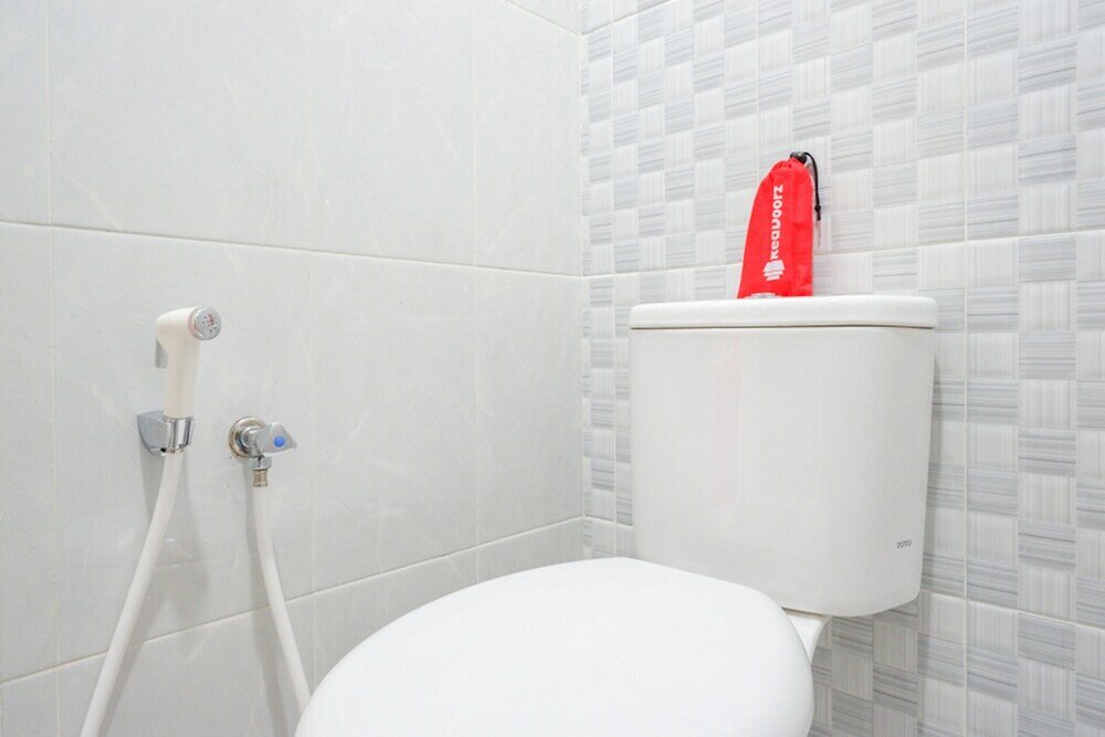 Фото RedDoorz near Pacific Mall Tegal 2