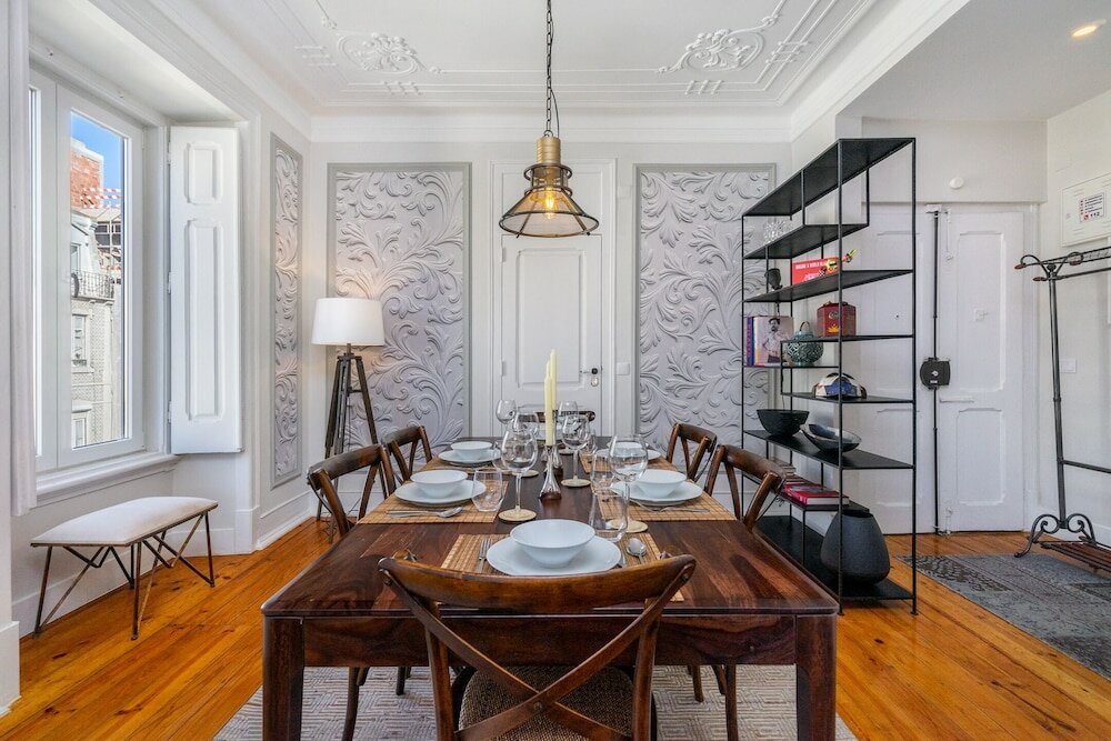 Фото Luxurious Art Deco 3 Br