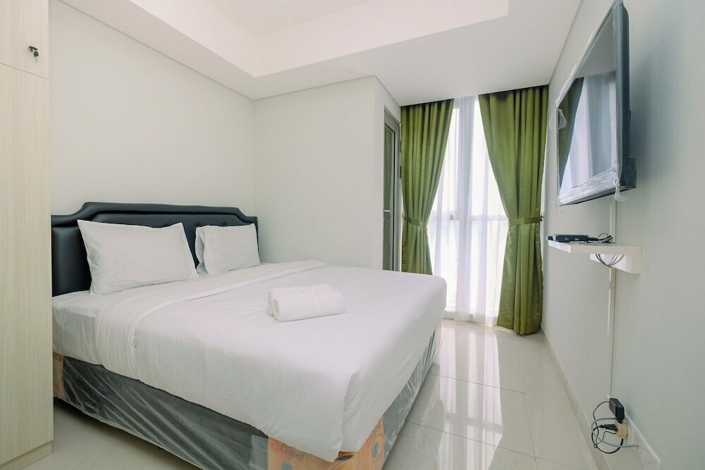 Hotel New Furnished 1br Apartment at Gold Coast near Pik, Jakarta, photo