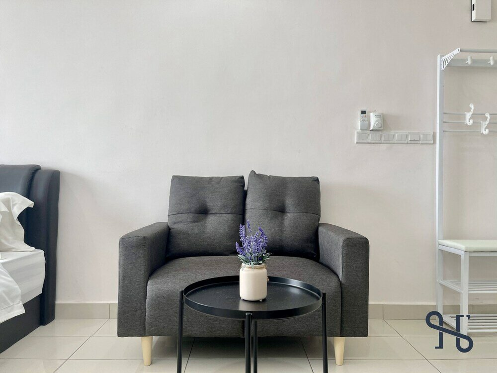 Фото Homesuite' Home @Aeropod SOVO