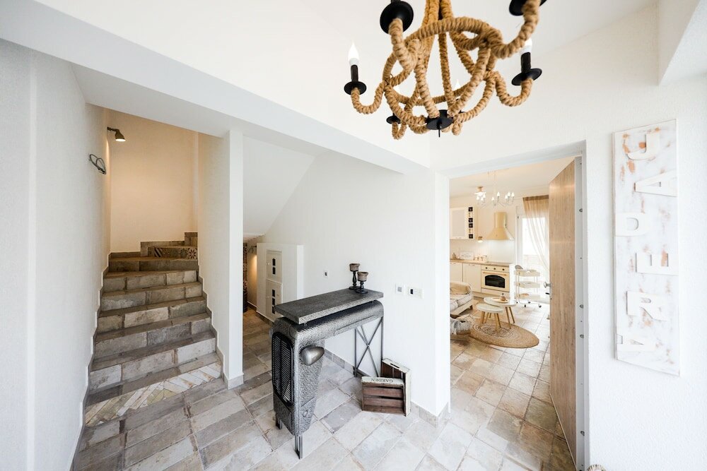 Фото Ika Boutique Luxury Apartments