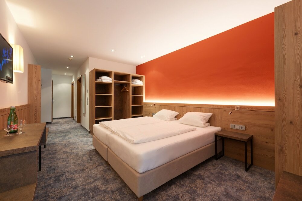 Фото Hotel Alpenland