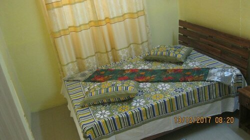 Гостиница Indira Guest House Is In The Heart Of Flic EN Flac