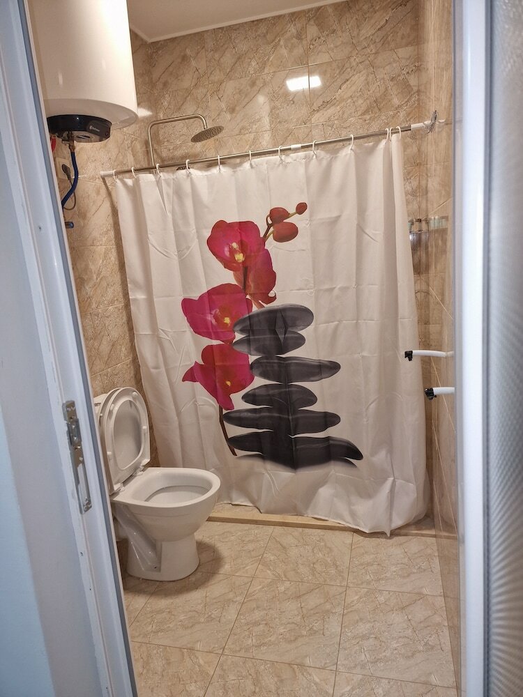 Фото Гостевой дом Holiday House Green Cape Batumi