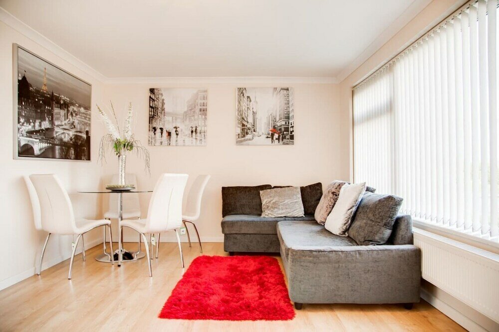 Фото Bungalow 2 min Walk to Beach and sea Sleeps 6