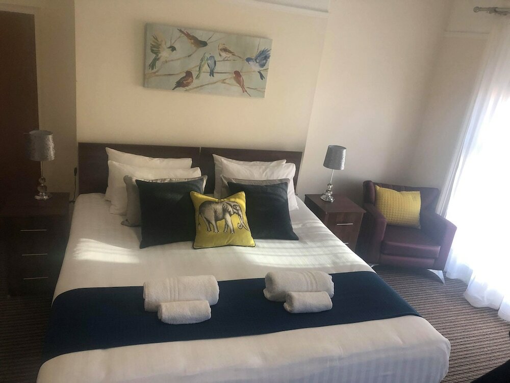 Фото The New Brighton Hotel