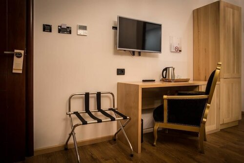 Гостиница Garni Hotel Atrium в Никшиче