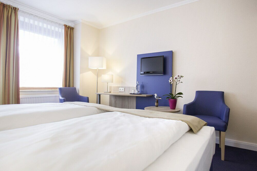 Фото Nordsee-Hotel Hinrichsen