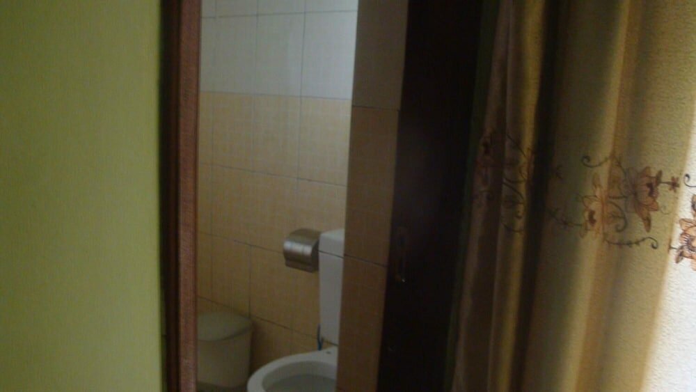 Фото Eastern Route Hotel Kireka