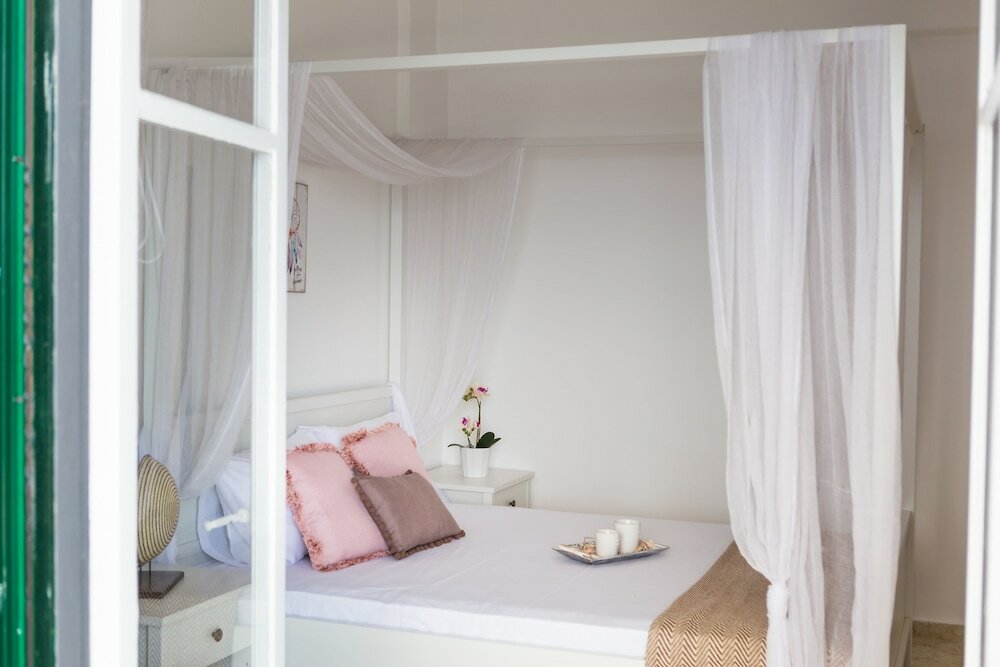 Фото Ionian Boutique by Checkin