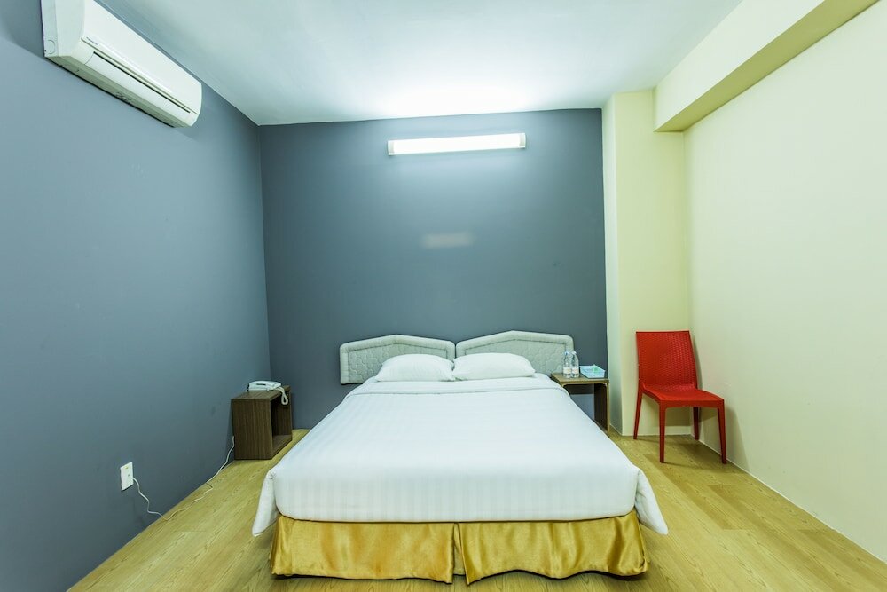 Фото Golden Gate China Town Hotel