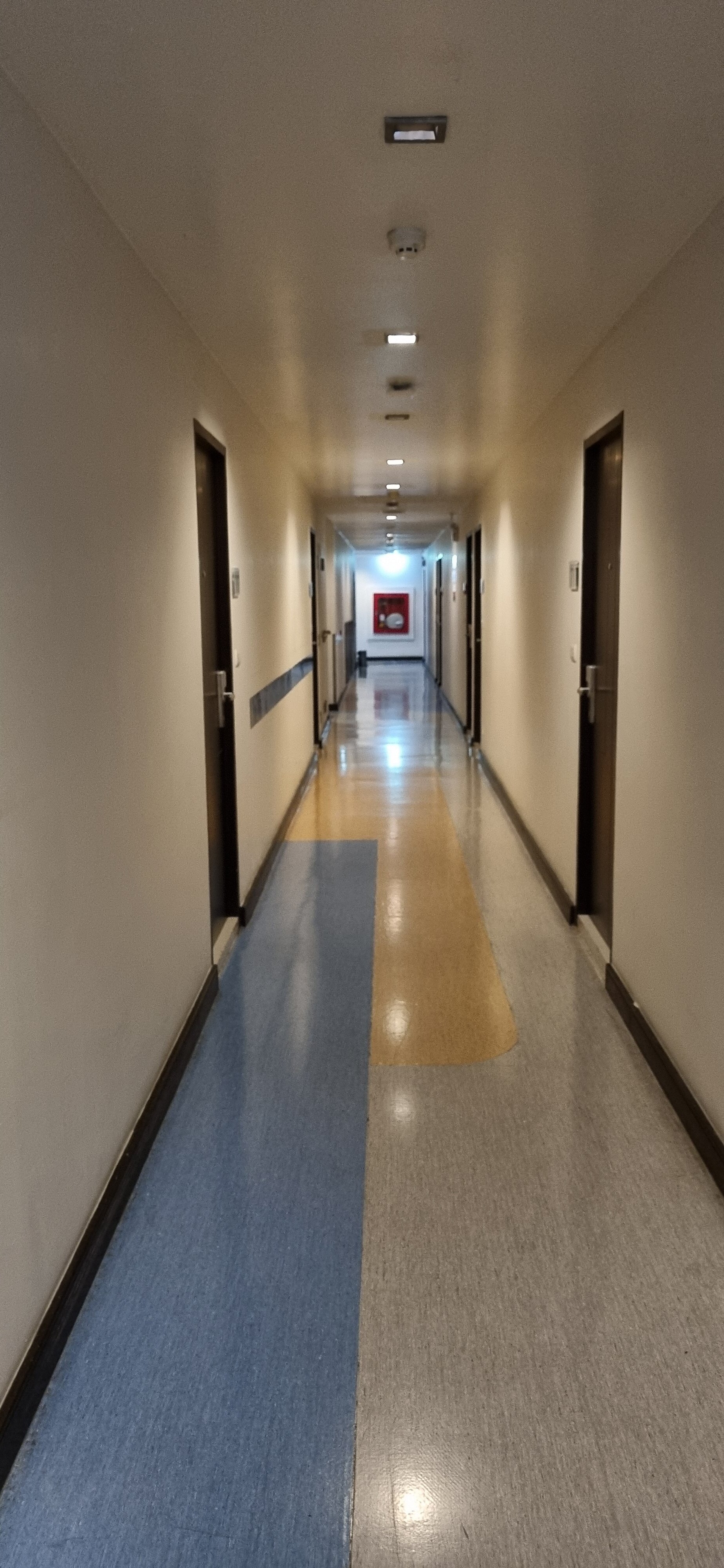 Фото Fx Hotel Metrolink Makkasan