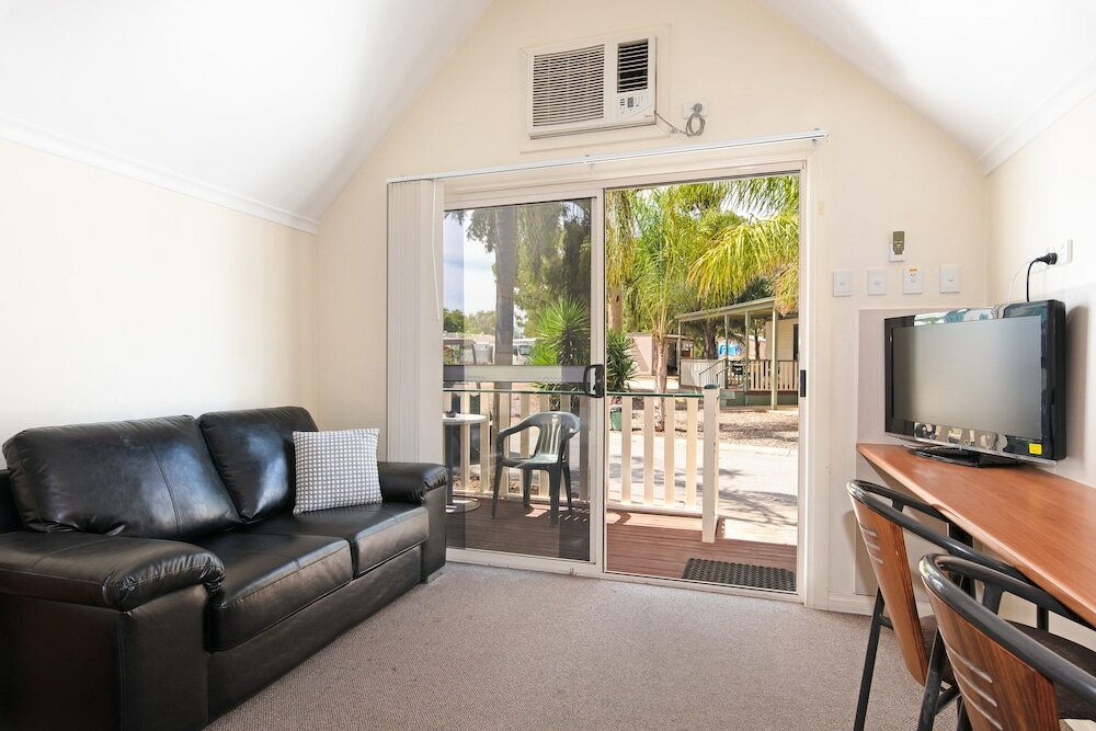 Фото Highway 1 Holiday & Lifestyle Park