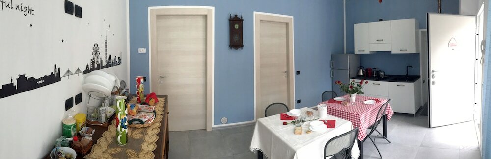 Фото B&b Honey Rooms