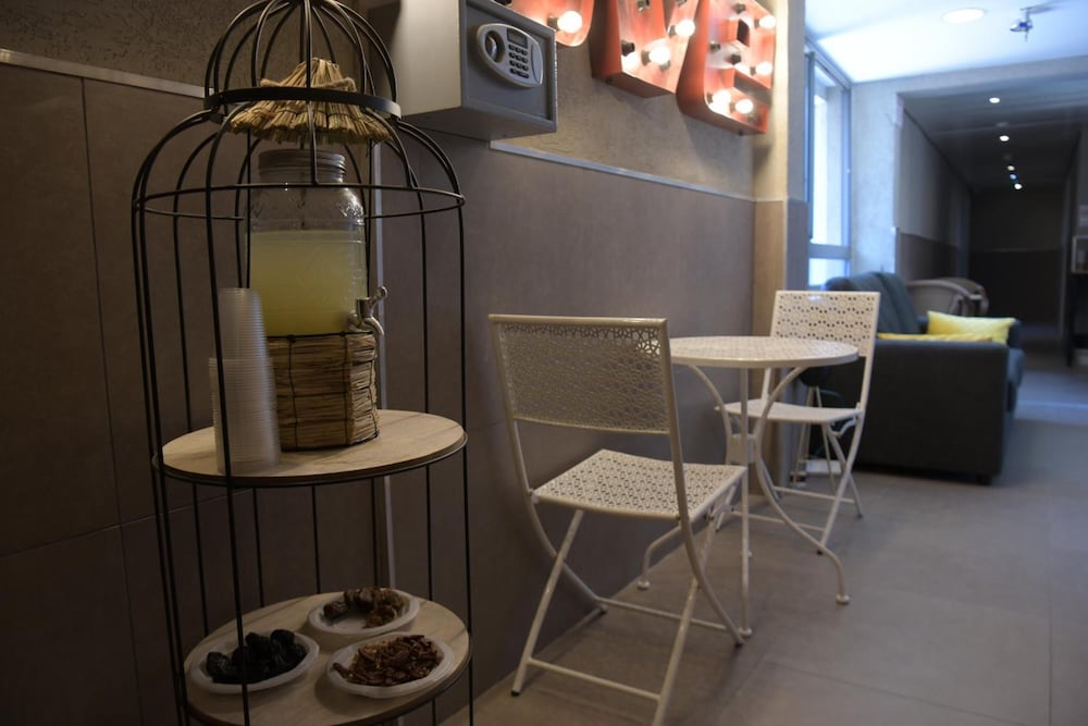 Фото Amdar Hotel & Hostel