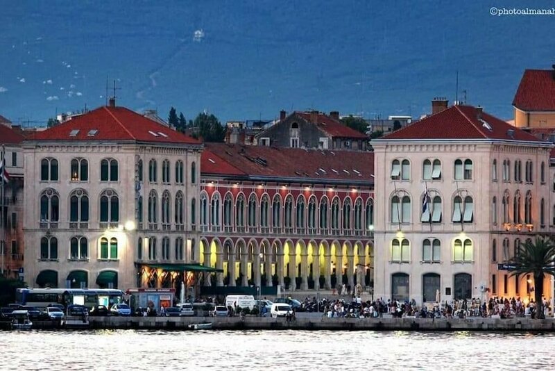 Гостиница Mama's and Papa's Luxury Rooms в Сплите
